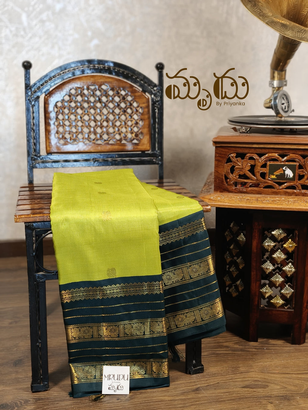 Parrot Green Kancheepuram Silk Saree