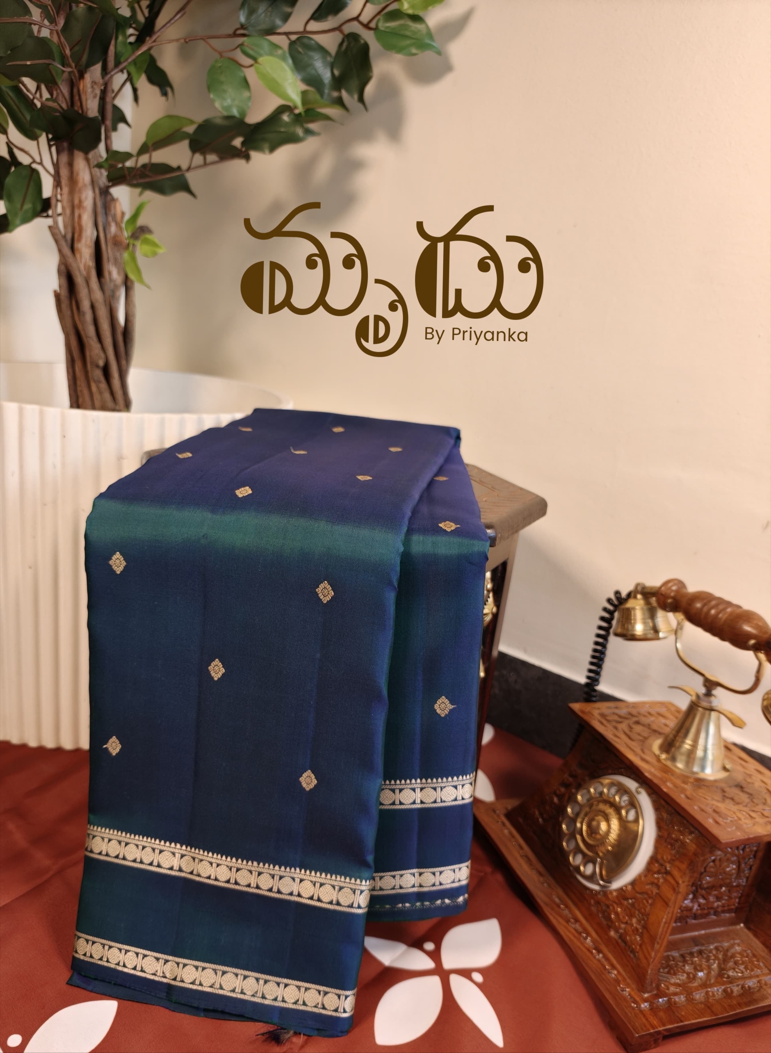 Premium Peacock Green Kanjeevaram Saree